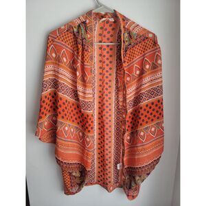 Francesca’s Collection Bird Cage Label Size M Polyester Shell Shawl Kimono